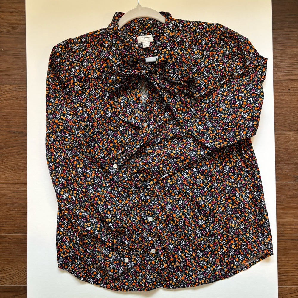 Floral JCrew Factory Bow Tie neck button-up